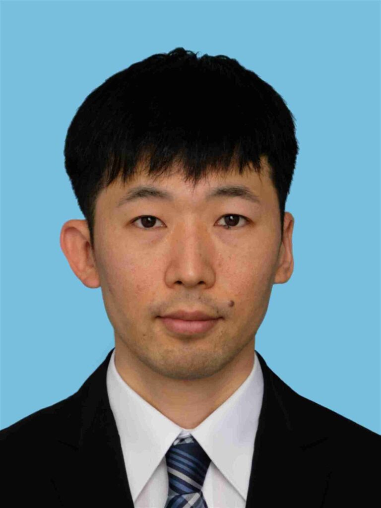 重石　真宏（シゲイシ　マサヒロ）